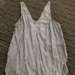White & blue striped tank